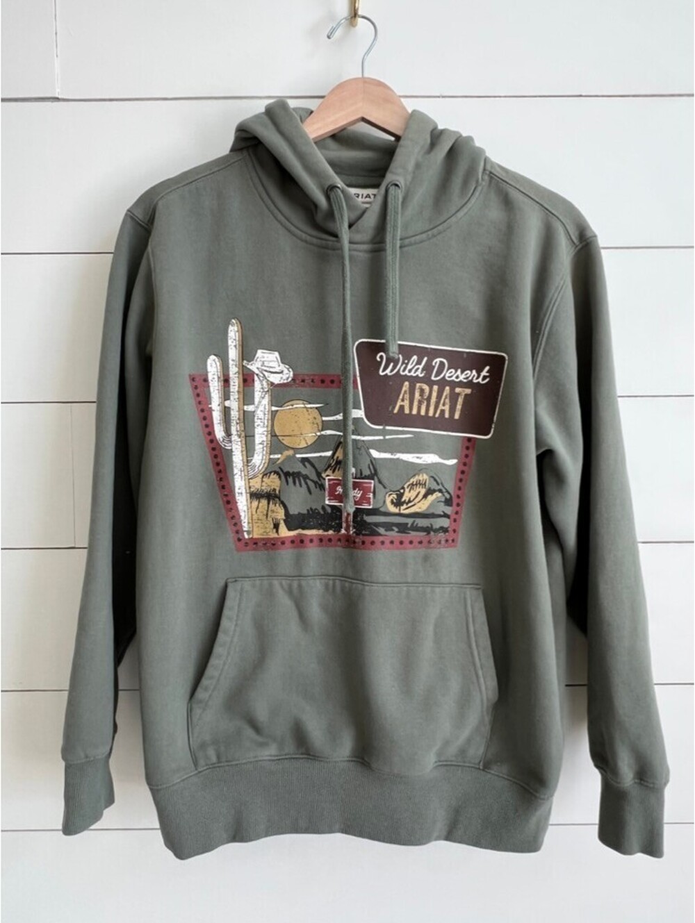 Ariat Route 66 Wild Desert Graphic Hoodie Size Medium Green Western Cowgirl